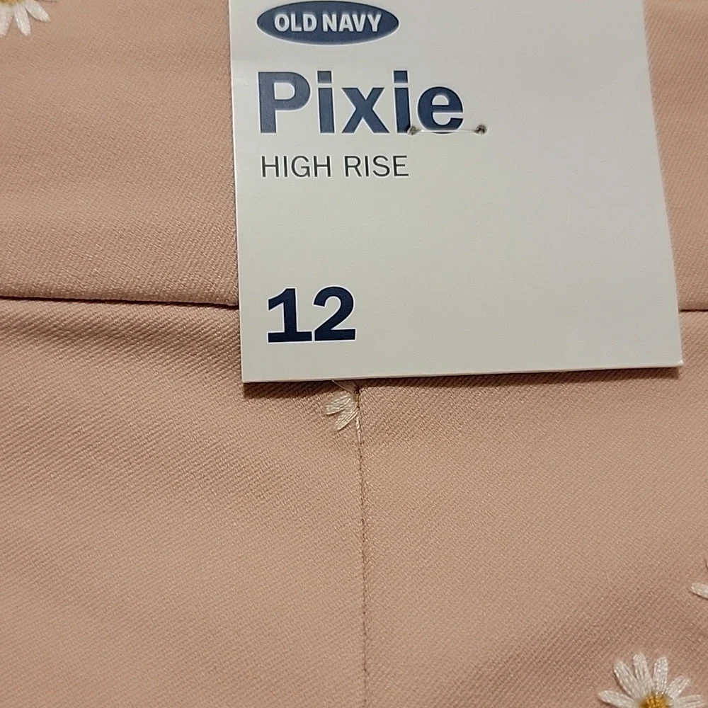 Old Navy Pink Skinny Pants with Floral Embroidery - Picture 9 of 11